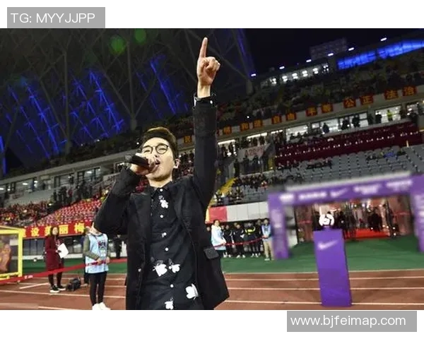 中国足球明星的经典歌曲汇总与回顾让我们一起重温他们的音乐魅力与激情
